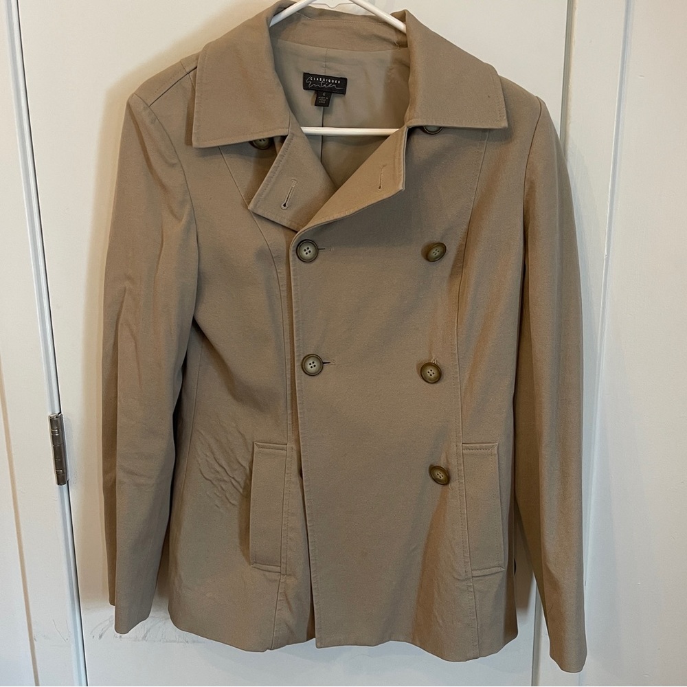 Tan Vintage Jacket - Size 6 - Classiques Entier